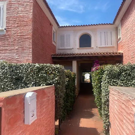 Apartament Dimora Tavolara Porto San Paolo (Sardinia)